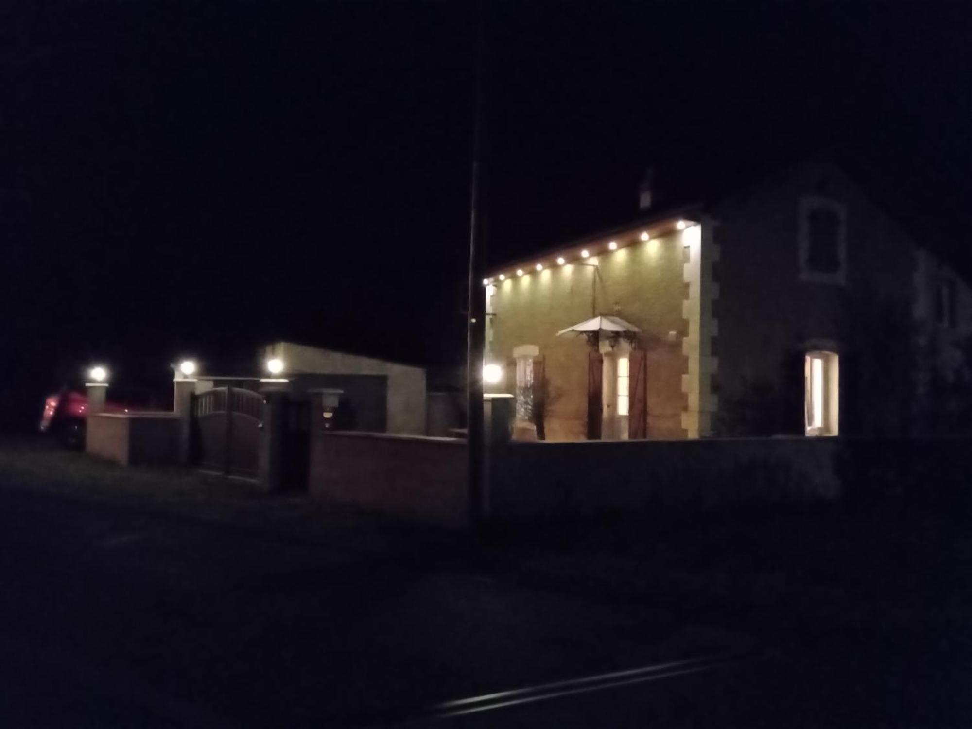 Le Petit Pays Apartamento Montgivray Exterior foto
