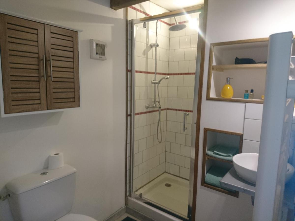 Le Petit Pays Apartamento Montgivray Exterior foto